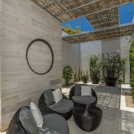 The Club At Solaz Luxury Villas
