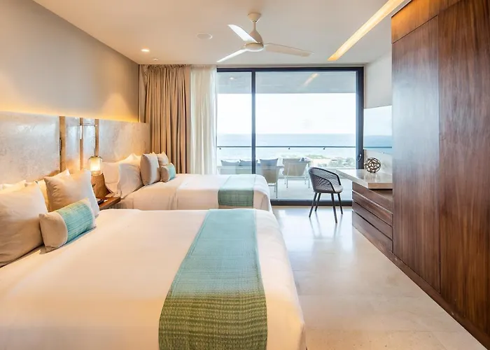 Resort The Club At Solaz Luxury