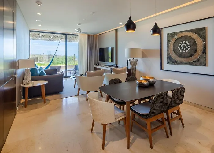 The Club At Solaz Luxury 4*