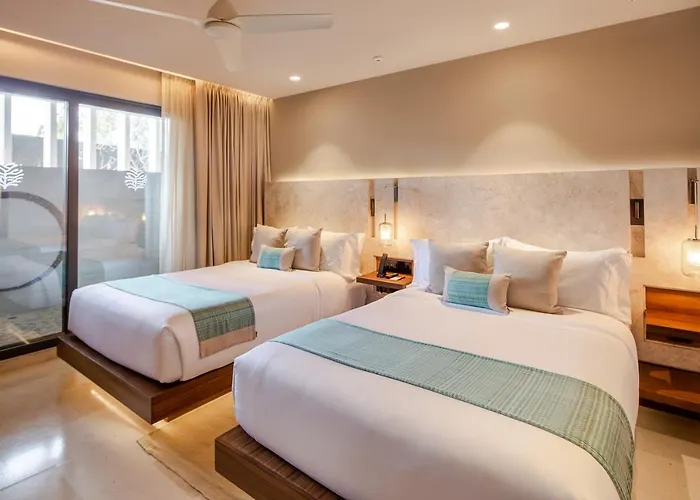 The Club At Solaz Luxury Resort 4*