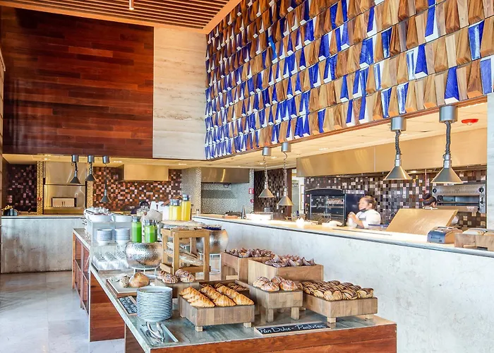 The Club At Solaz Luxury San José del Cabo